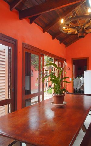 Casa à venda com 210m², 3 quartos e 4 vagasEspaço Gourmet