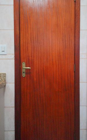 Casa à venda com 210m², 3 quartos e 4 vagasBanheiro