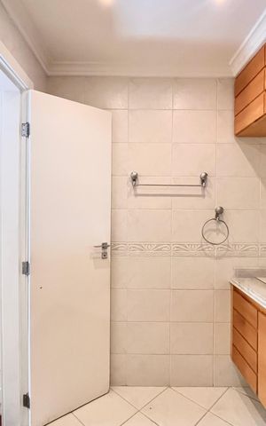 Apartamento para alugar com 92m², 2 quartos e 1 vaga Apartamento para alugar com 92m², 2 quartos e 1 vagaBanheiro da Suíte