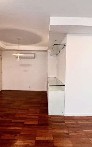 Apartamento para alugar com 92m², 2 quartos e 1 vaga Apartamento para alugar com 92m², 2 quartos e 1 vagaSala