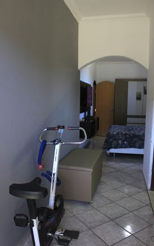 Casa para alugar com 144m², 2 quartos e 3 vagasCorredor 