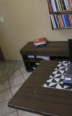 Casa para alugar com 144m², 2 quartos e 3 vagasEscritório