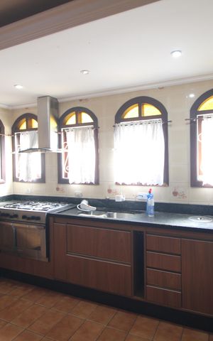 Casa para alugar com 409m², 4 quartos e 5 vagasCozinha