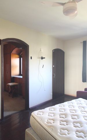 Casa para alugar com 409m², 4 quartos e 5 vagasSuíte 4