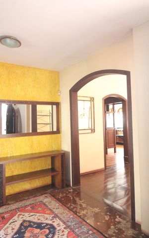 Casa para alugar com 409m², 4 quartos e 5 vagasHall de entrada