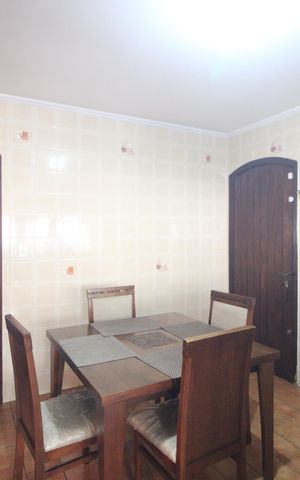 Casa para alugar com 409m², 4 quartos e 5 vagasCozinha