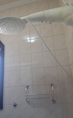 Casa para alugar com 409m², 4 quartos e 5 vagasBanheiro da suíte 2