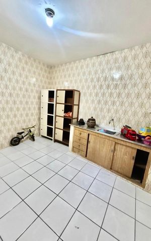 Casa para alugar com 230m², 4 quartos e 2 vagas Casa para alugar com 230m², 4 quartos e 2 vagasCozinha 2