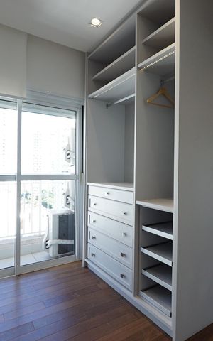 Apartamento à venda com 160m², 3 quartos e 4 vagasCloset