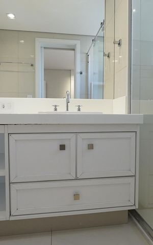 Apartamento à venda com 160m², 3 quartos e 4 vagasSuíte 2