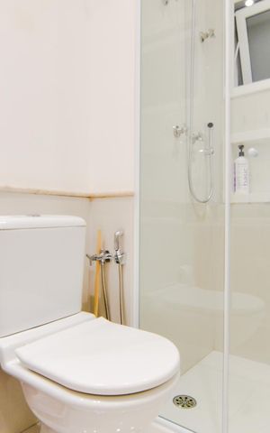 Apartamento para alugar com 157m², 3 quartos e 3 vagasBanheiro da Suíte 1 