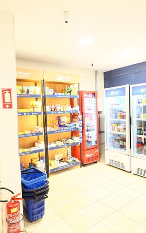 Apartamento à venda com 163m², 2 quartos e 3 vagasÁrea comum - Mercadinho