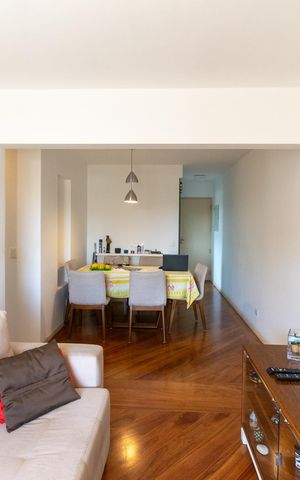 Apartamento à venda com 60m², 2 quartos e 1 vaga Apartamento à venda com 60m², 2 quartos e 1 vagaSala