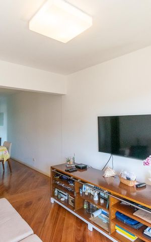 Apartamento à venda com 60m², 2 quartos e 1 vaga Apartamento à venda com 60m², 2 quartos e 1 vagaSala