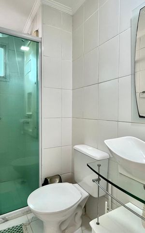 Apartamento à venda com 48m², 2 quartos e 1 vaga Apartamento à venda com 48m², 2 quartos e 1 vagaBanheiro