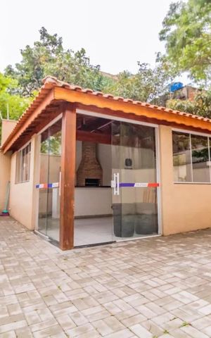Apartamento à venda com 48m², 2 quartos e 1 vaga Apartamento à venda com 48m², 2 quartos e 1 vagaÁrea comum - Churrasqueira