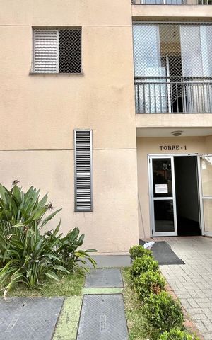 Apartamento à venda com 48m², 2 quartos e 1 vaga Apartamento à venda com 48m², 2 quartos e 1 vagaFachada do bloco