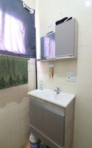 Apartamento à venda com 58m², 2 quartos e 1 vagaBanheiro Social