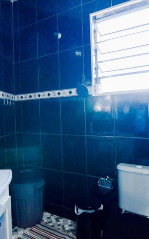 Casa à venda com 145m², 3 quartos e 5 vagasBanheiro Social