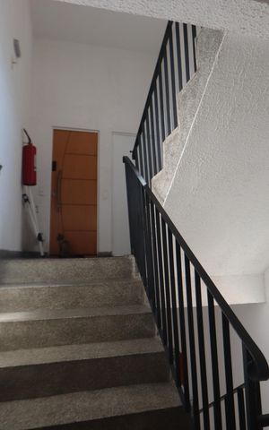 Apartamento para alugar com 44m², 2 quartos e 1 vagaEscadas