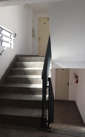 Apartamento para alugar com 44m², 2 quartos e 1 vagaEscadas