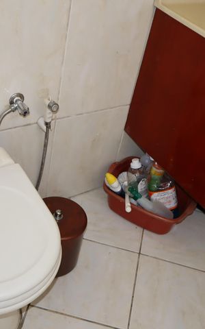 Casa à venda com 165m², 3 quartos e 3 vagasBanheiro