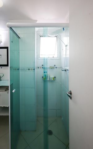 Apartamento à venda com 65m², 2 quartos e 1 vaga Apartamento à venda com 65m², 2 quartos e 1 vagaBanheiro Social