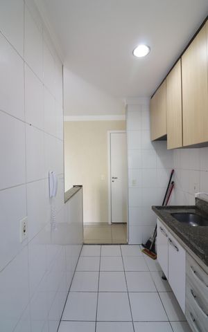 Apartamento para alugar com 55m², 2 quartos e 1 vagaCozinha 