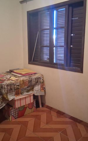 Casa à venda com 146m², 3 quartos e 2 vagas Casa à venda com 146m², 3 quartos e 2 vagasQuarto