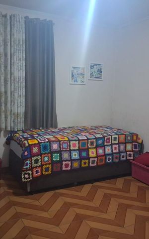 Casa à venda com 146m², 3 quartos e 2 vagas Casa à venda com 146m², 3 quartos e 2 vagasQuarto