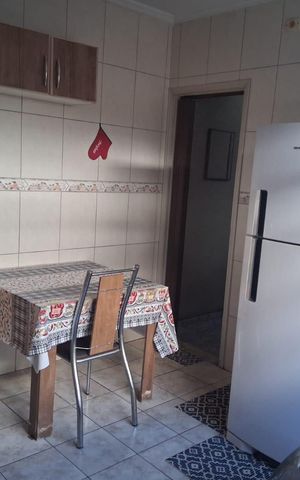 Casa à venda com 146m², 3 quartos e 2 vagas Casa à venda com 146m², 3 quartos e 2 vagasCozinha