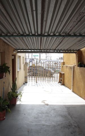 Casa à venda com 276m², 1 quarto e 2 vagasGaragem