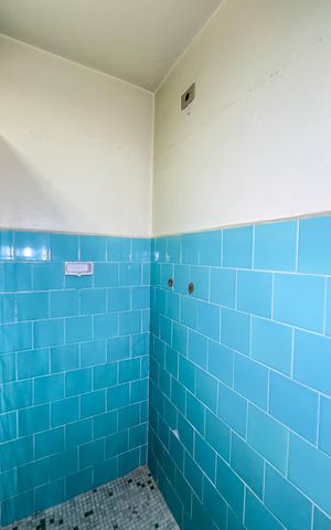 Casa à venda com 156m², 3 quartos e 2 vagasBanheiro
