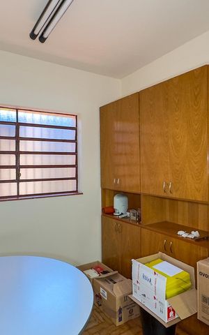 Casa à venda com 156m², 3 quartos e 2 vagasSala