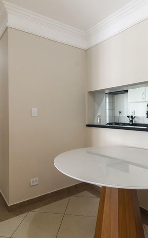 Apartamento à venda com 70m², 3 quartos e 1 vaga Apartamento à venda com 70m², 3 quartos e 1 vagaSala