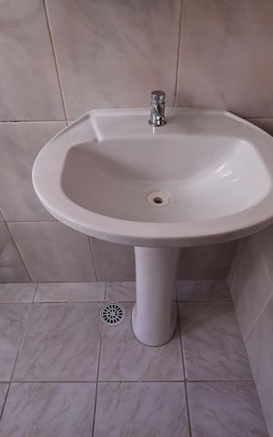Apartamento para alugar com 75m², 3 quartos e 2 vagas Apartamento para alugar com 75m², 3 quartos e 2 vagasBanheiro