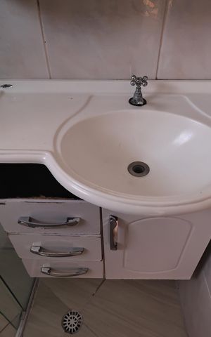 Apartamento para alugar com 75m², 3 quartos e 2 vagas Apartamento para alugar com 75m², 3 quartos e 2 vagasBanheiro da suíte