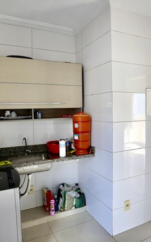 Apartamento à venda com 77m², 3 quartos e 2 vagas Apartamento à venda com 77m², 3 quartos e 2 vagasCozinha e Área de Serviço