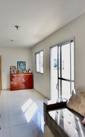 Apartamento à venda com 77m², 3 quartos e 2 vagas Apartamento à venda com 77m², 3 quartos e 2 vagasSala