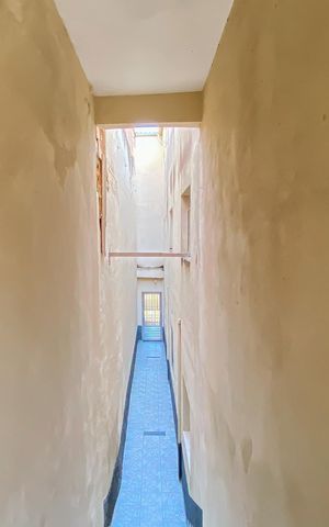 Casa à venda com 276m², 2 quartos e 1 vagaEscada 