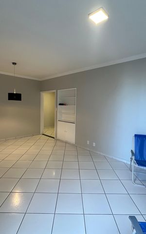 Apartamento para alugar com 105m², 3 quartos e 1 vaga Apartamento para alugar com 105m², 3 quartos e 1 vagaSala