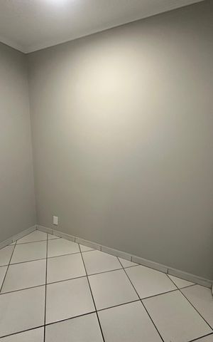 Apartamento para alugar com 105m², 3 quartos e 1 vaga Apartamento para alugar com 105m², 3 quartos e 1 vagaHall