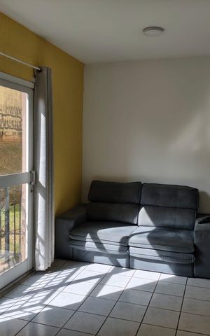Apartamento à venda com 56m², 2 quartos e 1 vaga Apartamento à venda com 56m², 2 quartos e 1 vagaSala