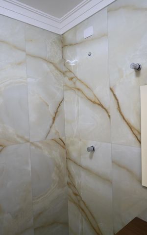 Casa à venda com 150m², 3 quartos e 2 vagasBanheiro 4