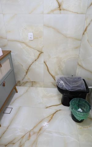 Casa à venda com 150m², 3 quartos e 2 vagasBanheiro 4