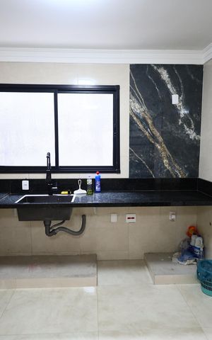 Casa à venda com 150m², 3 quartos e 2 vagasCozinha
