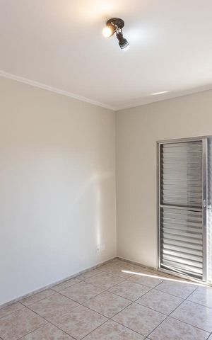 Casa para alugar com 130m², 2 quartos e 1 vagaQuarto 1