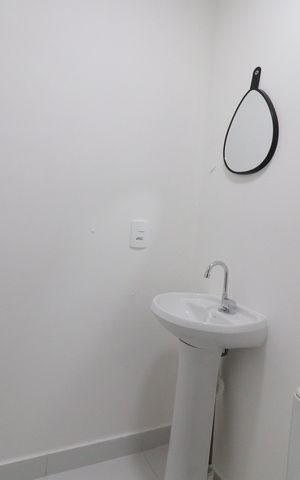 Apartamento para alugar com 33m², 2 quartos e sem vagaBanheiro