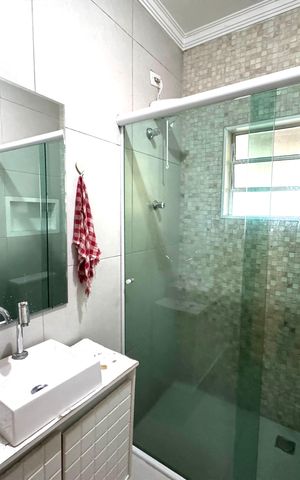 Casa para alugar com 76m², 2 quartos e 1 vaga Casa para alugar com 76m², 2 quartos e 1 vagaBanheiro