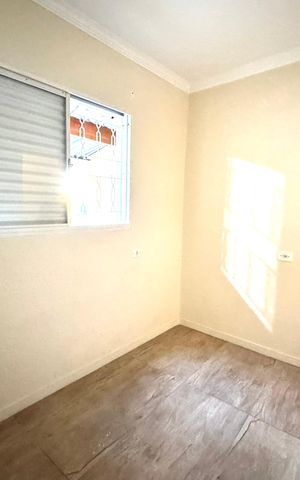 Casa para alugar com 76m², 2 quartos e 1 vaga Casa para alugar com 76m², 2 quartos e 1 vagaQuarto 1